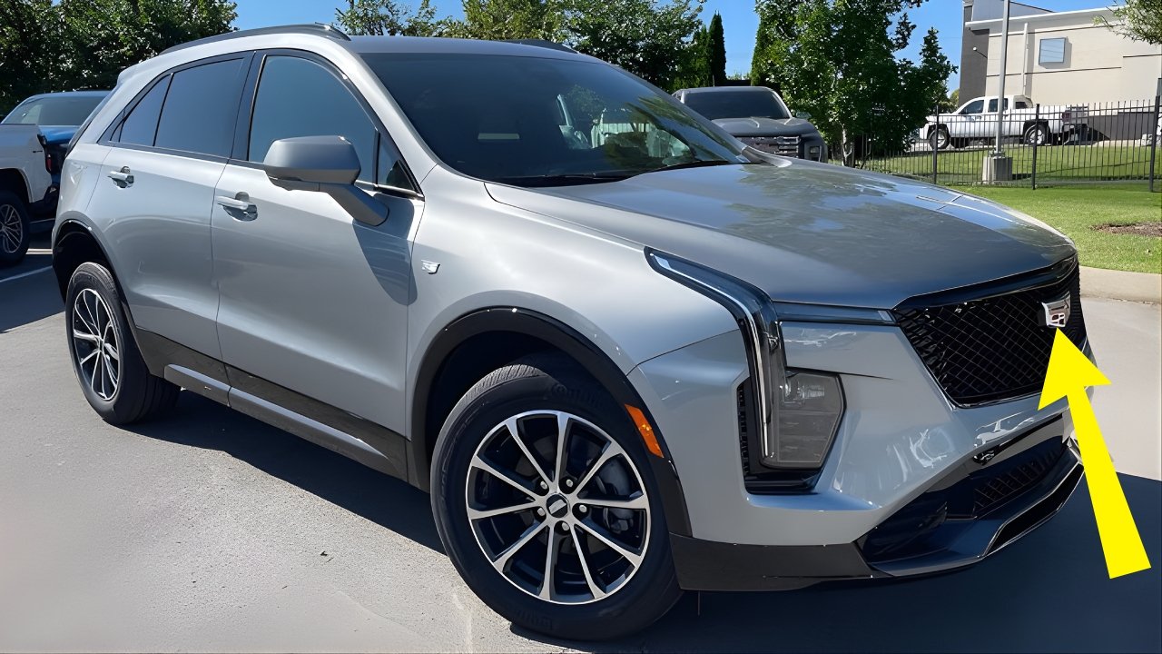 Cadillac XT4 2025